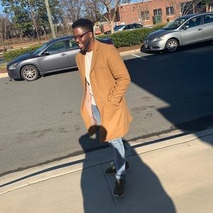 Meet your Posher, Ronnie